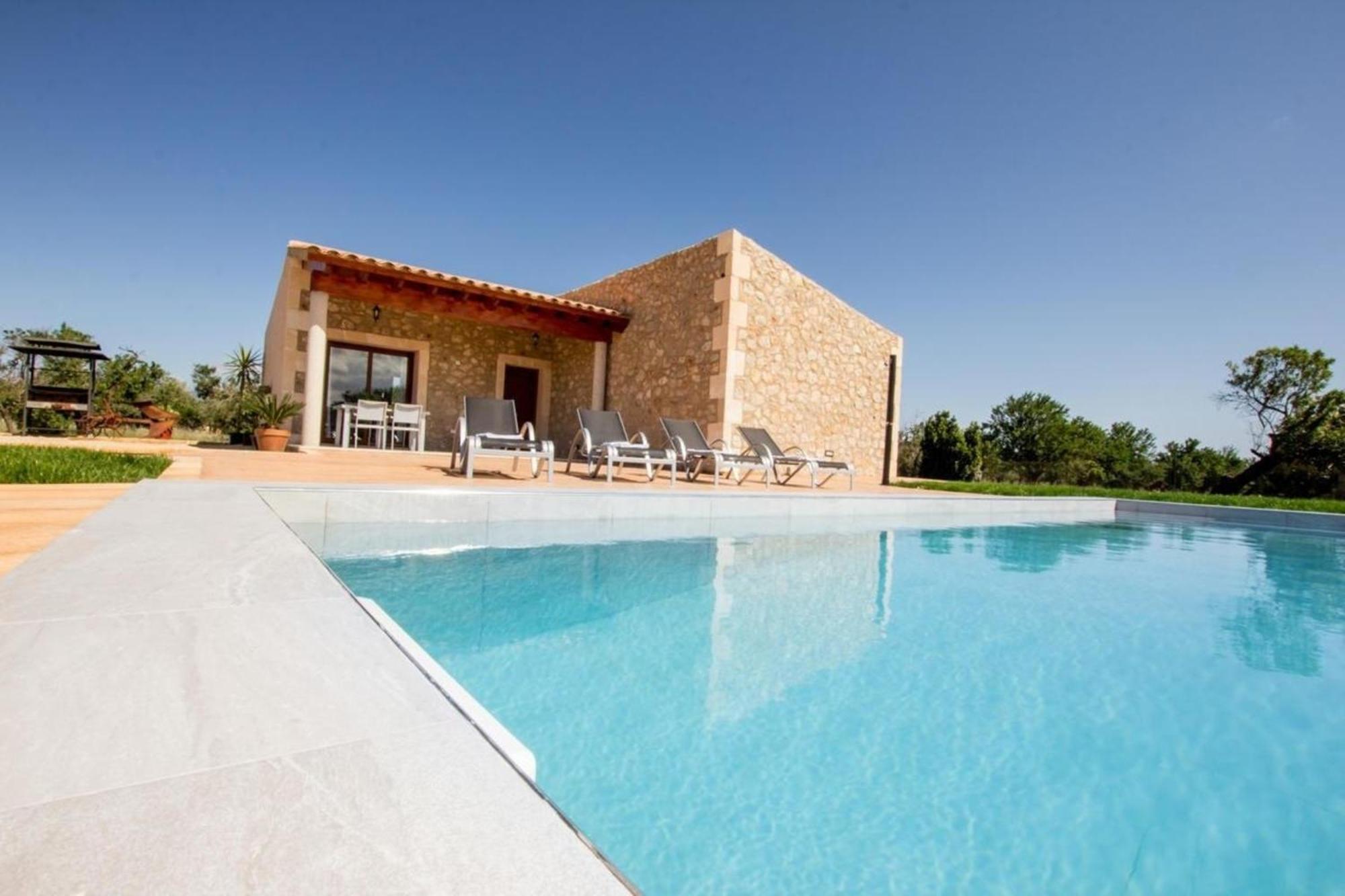 Mit Privatpool Fuer 4 Personen Ca 80 Qm In Bger, Mallorca Nordkueste Von Mallorca Holiday home *